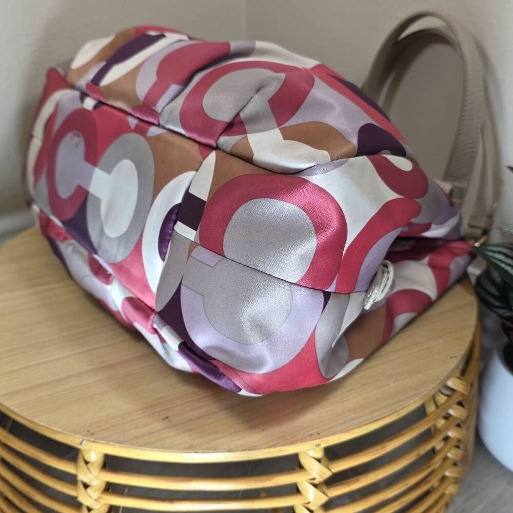 Coach Madison Op Art Maggie Shoulder Bag | Matching Wallet - Picture 6 of 16